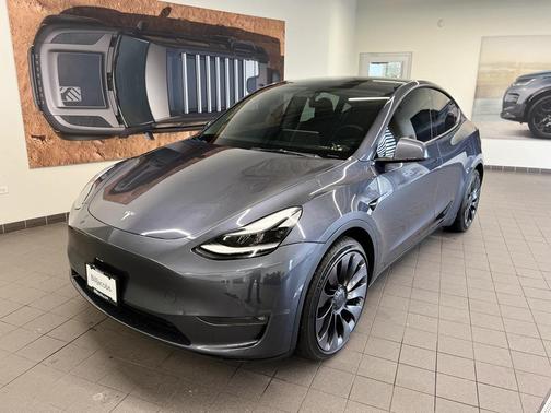 2022 Tesla Model Y Performance Dual Motor All-Wheel Drive