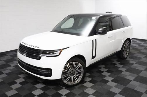 2025 Land Rover Range Rover P400 SE
