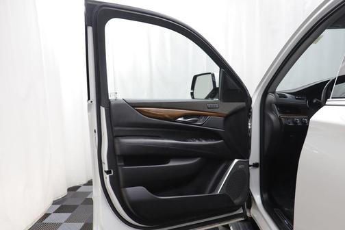 2020 Cadillac Escalade Premium Luxury