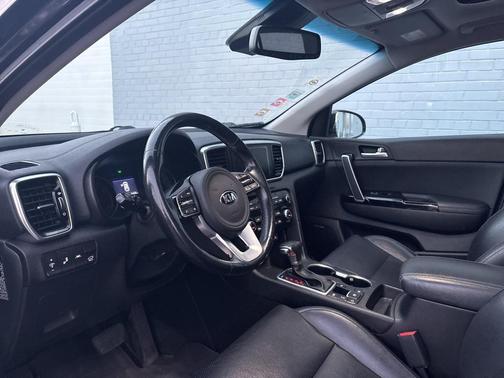 2020 Kia Sportage EX