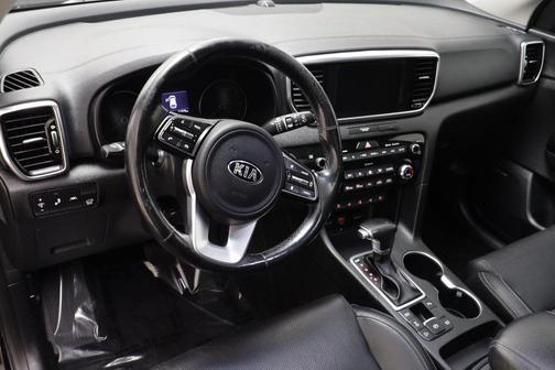 2020 Kia Sportage EX