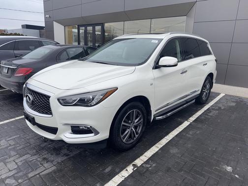 2018 INFINITI QX60 Base
