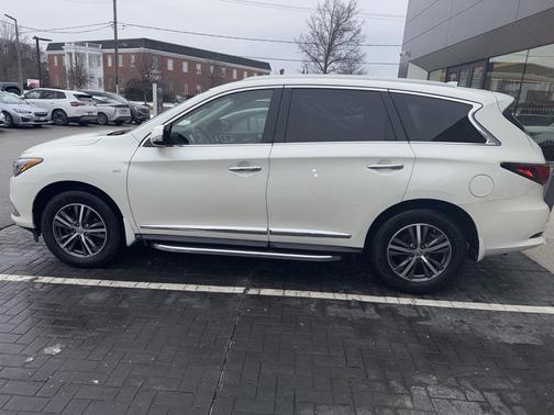 2018 INFINITI QX60 Base