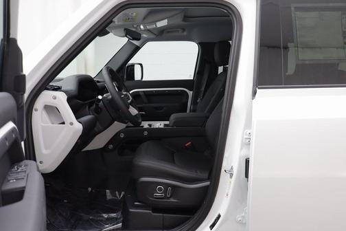 2026 Land Rover Defender S