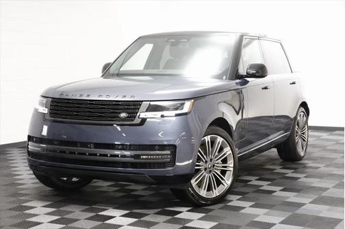 2025 Land Rover Range Rover P530 SE 7 Seat