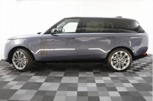 2025 Land Rover Range Rover P530 SE 7 Seat