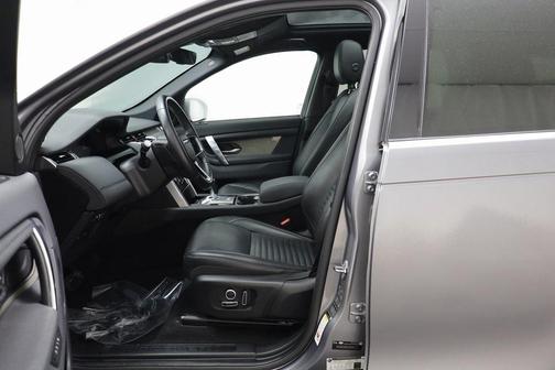2022 Land Rover Discovery Sport SE