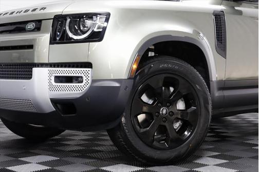 2025 Land Rover Defender S