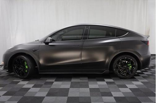 2022 Tesla Model Y Long Range Dual Motor All-Wheel Drive