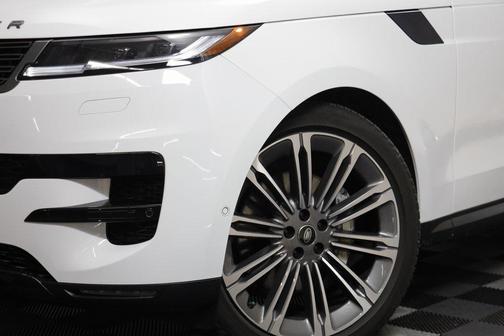 2023 Land Rover Range Rover Sport SE