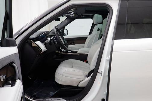 2023 Land Rover Range Rover Sport SE