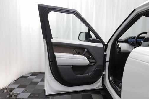 2023 Land Rover Range Rover Sport SE