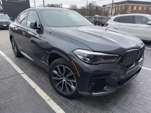 2022 BMW X6 xDrive40i
