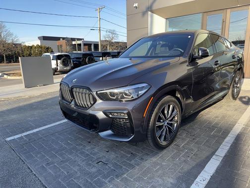 2022 BMW X6 xDrive40i