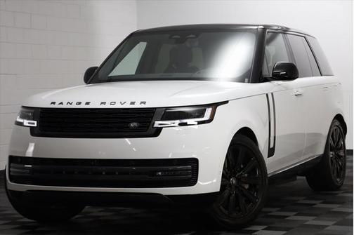 2025 Land Rover Range Rover P550e SE