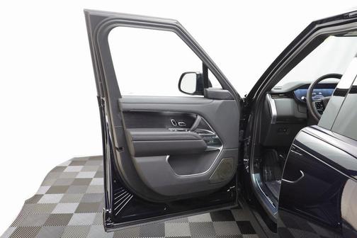 2025 Land Rover Range Rover Autobiography