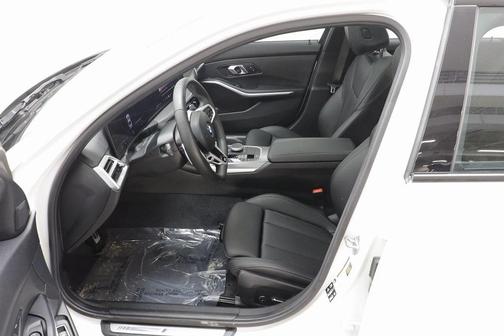 2025 BMW 330 xDrive