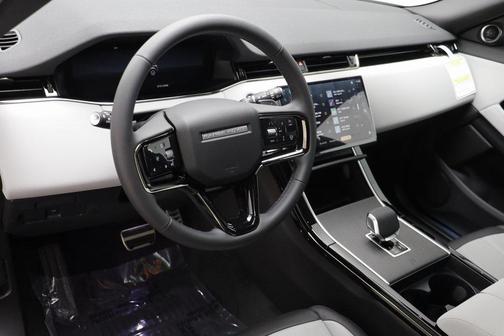 2026 Land Rover Range Rover Evoque Dynamic