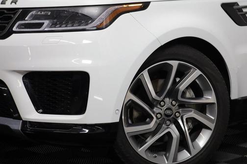 2021 Land Rover Range Rover Sport HSE Silver Edition