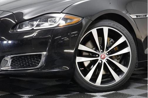 2019 Jaguar XJ XJL Portfolio