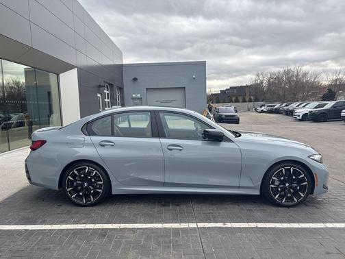 2025 BMW 330 xDrive