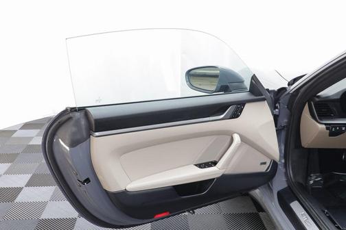 2025 Porsche 911 Carrera