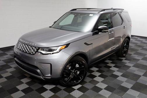 2025 Land Rover Discovery P300 S