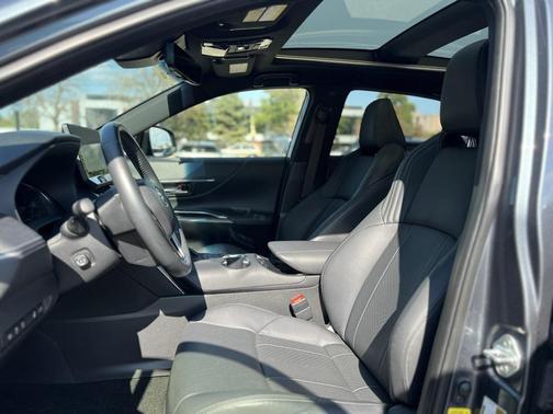 2022 Toyota Venza Limited