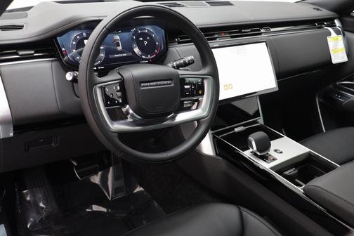 2026 Land Rover Range Rover SE