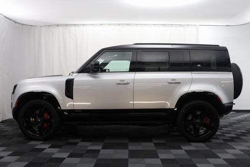 2024 Land Rover Defender 110 P400 X