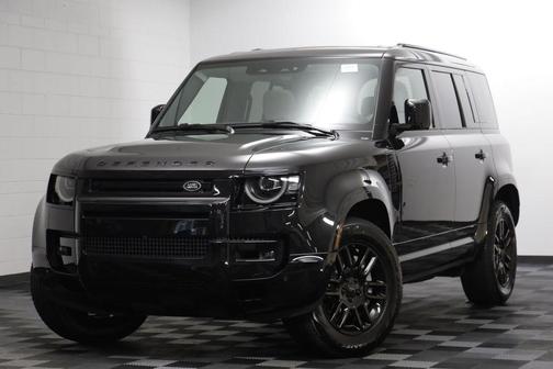Santorini Black Metallic 2026 Land Rover Defender X-Dynamic SE