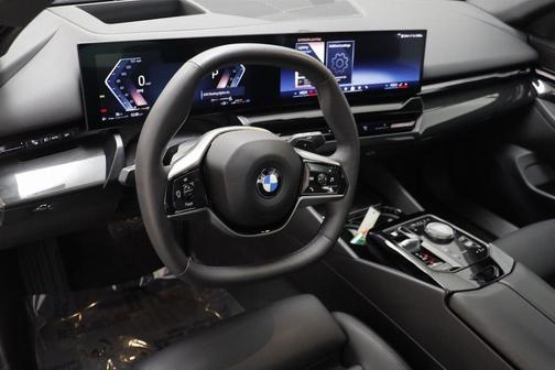 2025 BMW 530 xDrive