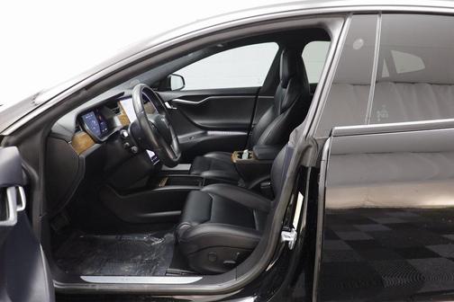 2020 Tesla Model S Long Range