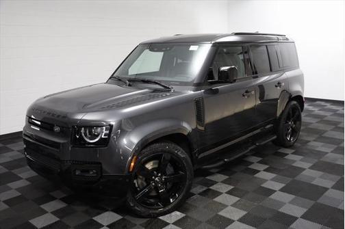 2025 Land Rover Defender 110 P400 X-Dynamic SE