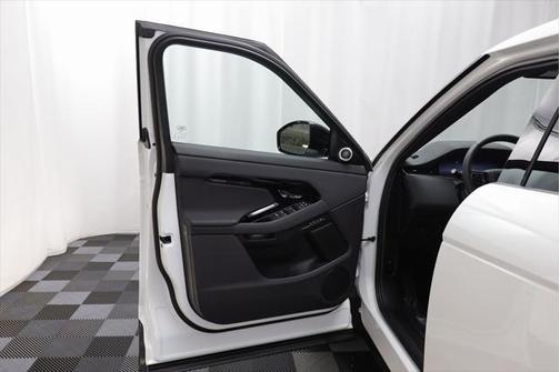 2025 Land Rover Range Rover Evoque Core S