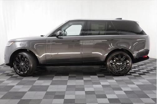 2025 Land Rover Range Rover P530 Autobiography