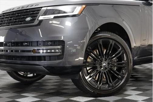 2025 Land Rover Range Rover P530 Autobiography