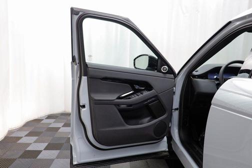 2026 Land Rover Range Rover Evoque Core S