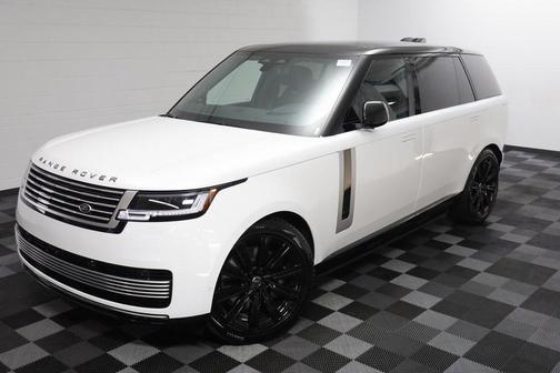 2025 Land Rover Range Rover SV
