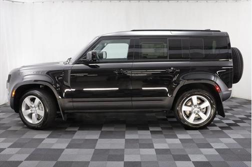 2025 Land Rover Defender S