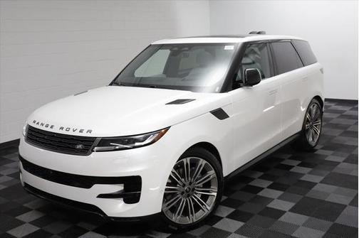 2025 Land Rover Range Rover Sport SE