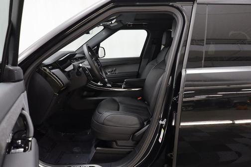 2025 Land Rover Range Rover Sport P360 S