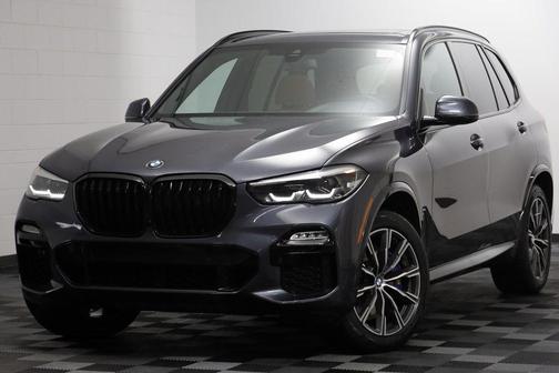2020 BMW X5 M50i