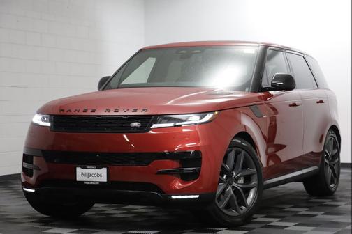 Firenze Red Metallic 2026 Land Rover Range Rover Sport SE
