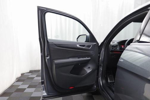 2024 Volkswagen Atlas Cross Sport 2.0T SEL Premium