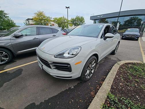2022 Porsche Cayenne Platinum Edition