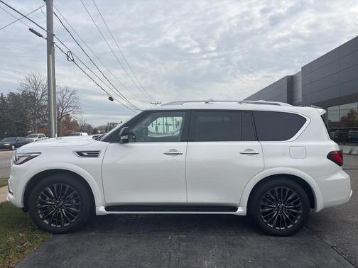 2023 INFINITI QX80 PREMIUM SELECT AWD