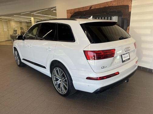 2019 Audi Q7 55 Prestige
