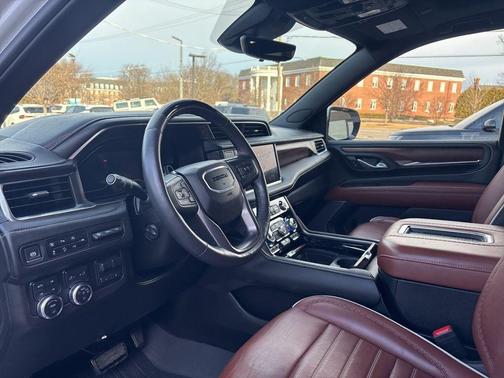 2024 GMC Yukon XL Denali Ultimate