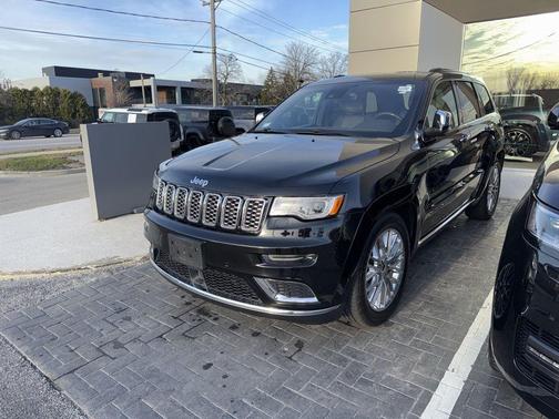 2017 Jeep Grand Cherokee Summit